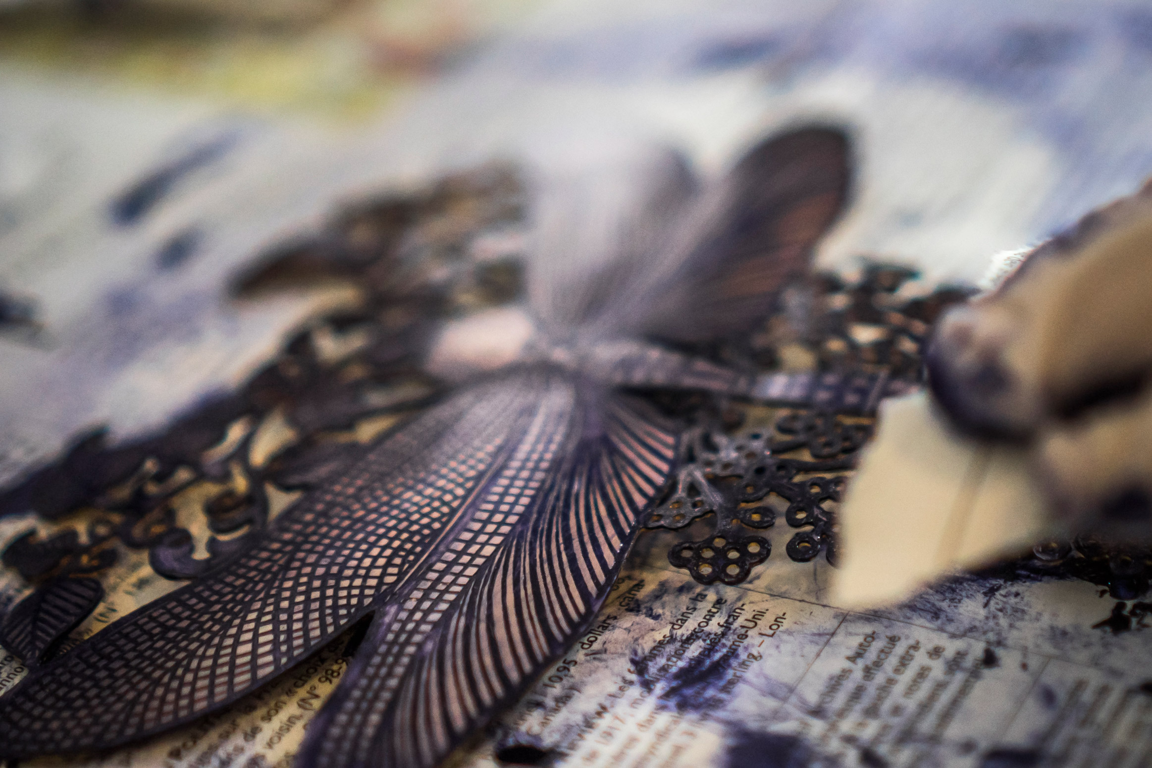 Golden anisoptera -michael cailloux- sculpture- gravure sur cuivre et ciselage