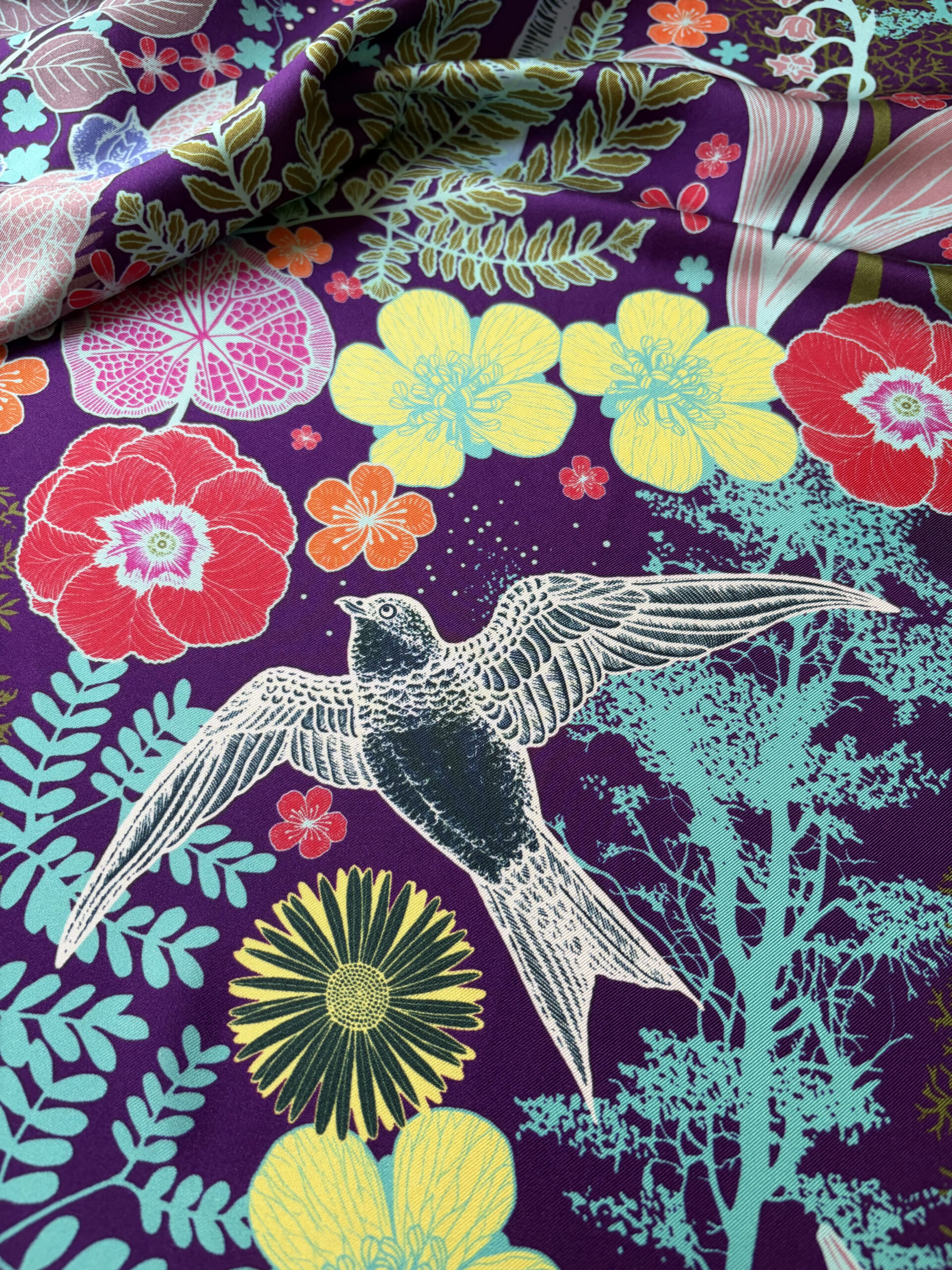 design-quatre-saisons-2019- Michael Cailloux-foulard-carré-de- soie