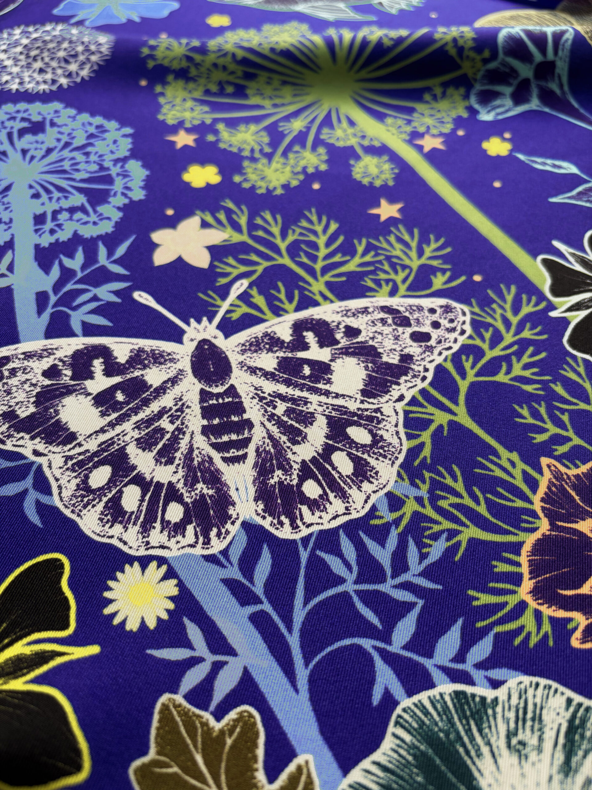 design-cérémonie-2022- Michael Cailloux-foulard-carré-de- soie